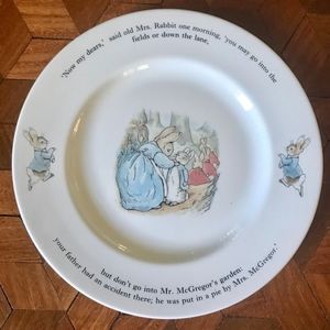 Wedgwood Peter Rabbit Dinner Plate 10 1/4"